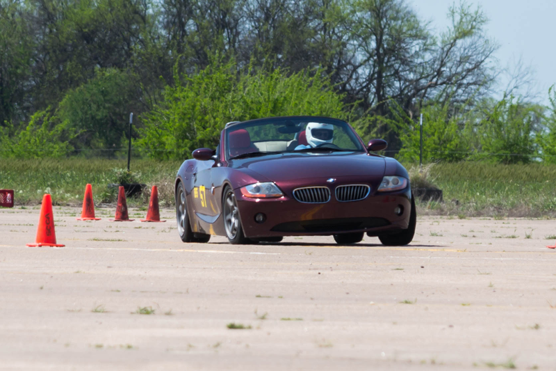 Illustration for article titled Huge Juicy Autocross Photodump